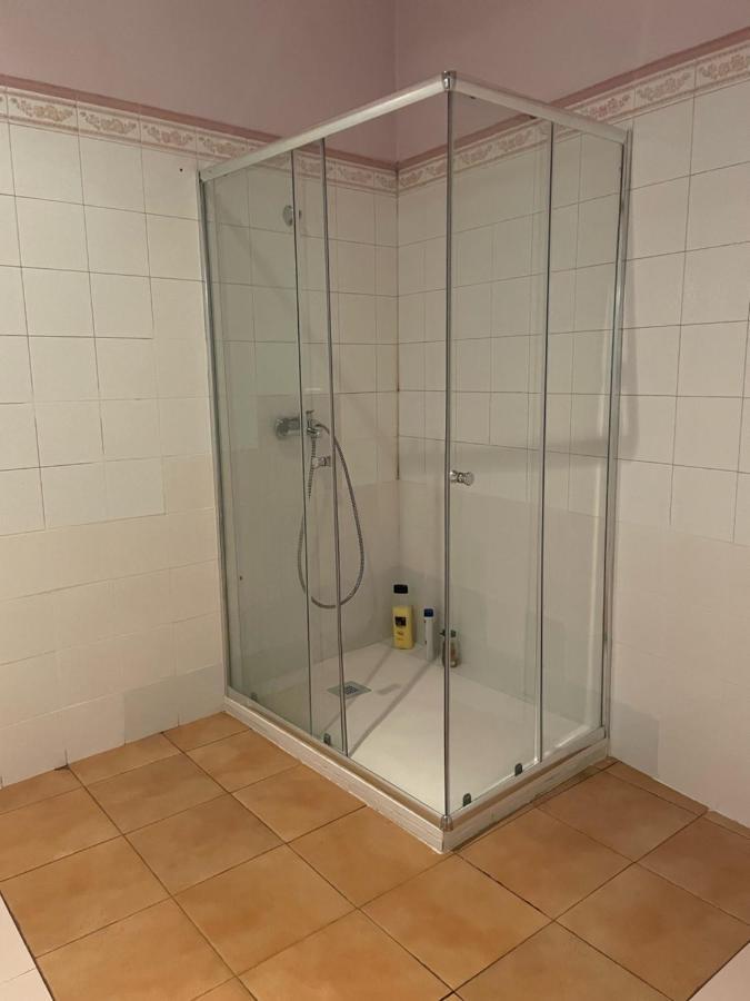 מדריד Leon Habitaciones מראה חיצוני תמונה